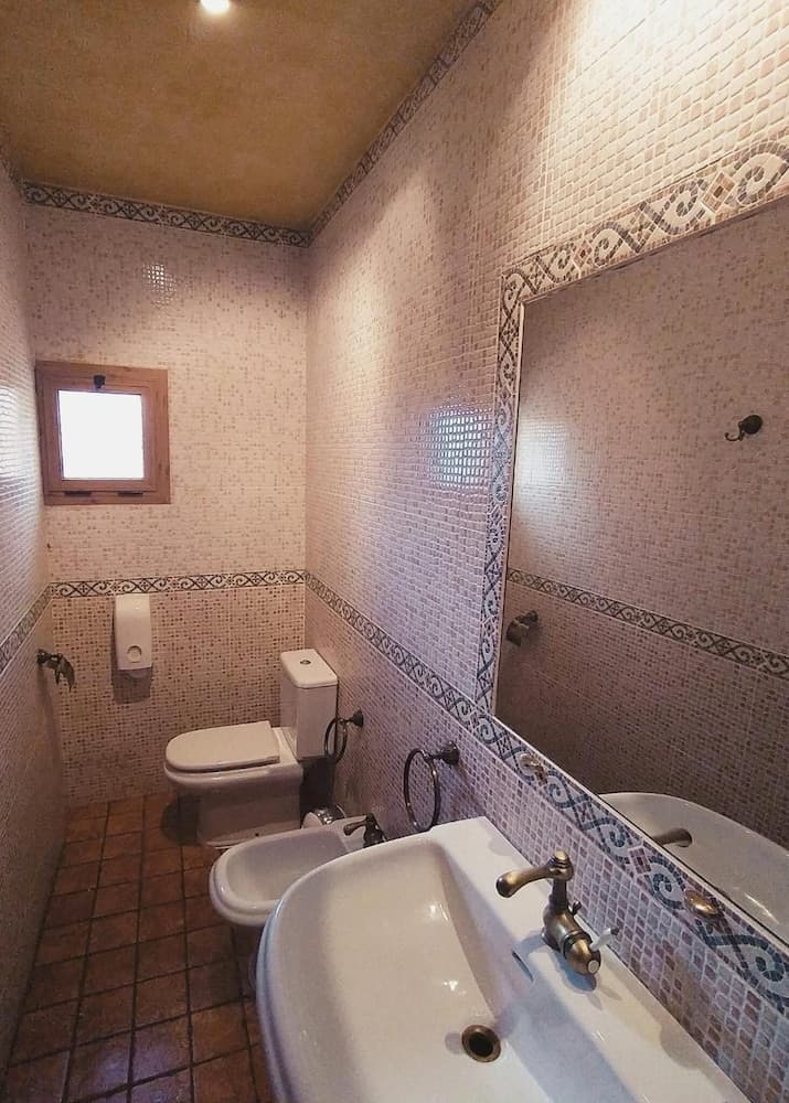 Hostal Avenida Andalucía — 22