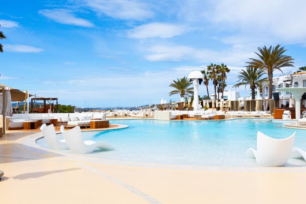 Destino Cinco Ibiza — 1