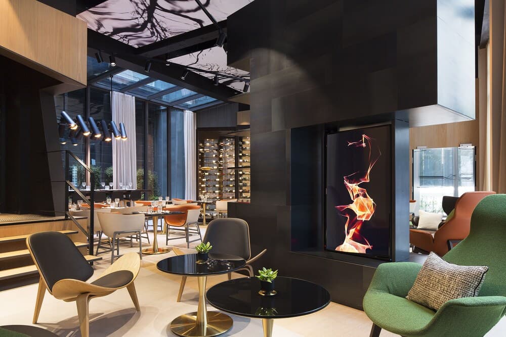 Le Cinq Codet — 28