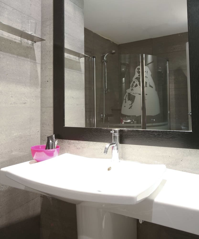 Hotel Meninas — 25