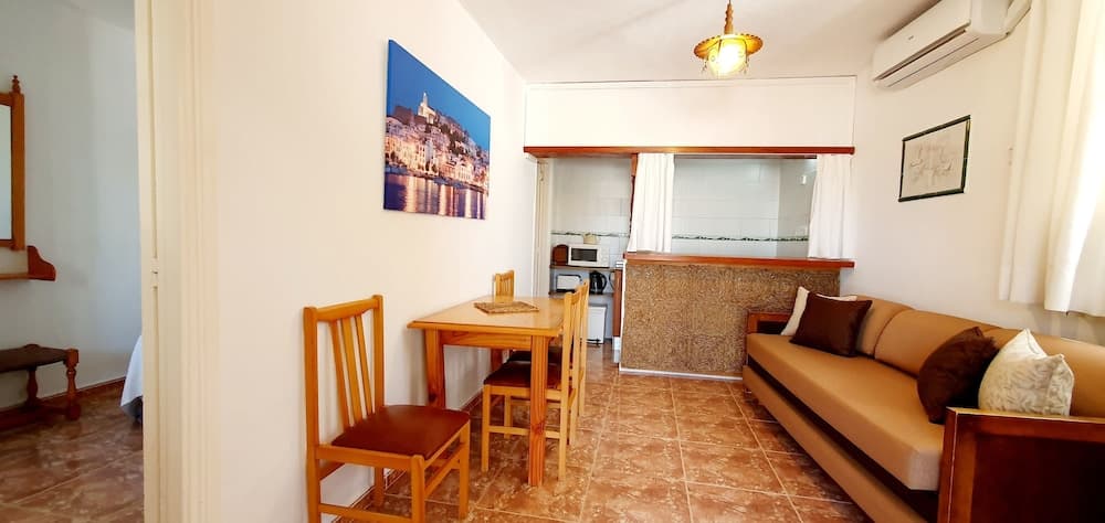 Granada Apartments Ibiza — 25