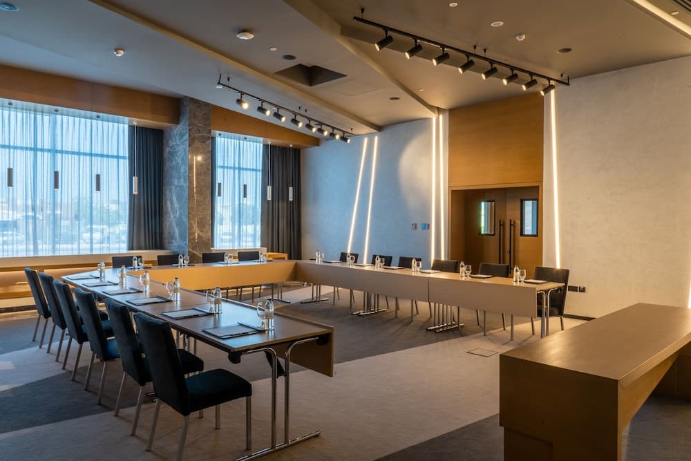 Al Khoory Courtyard Hotel — 19