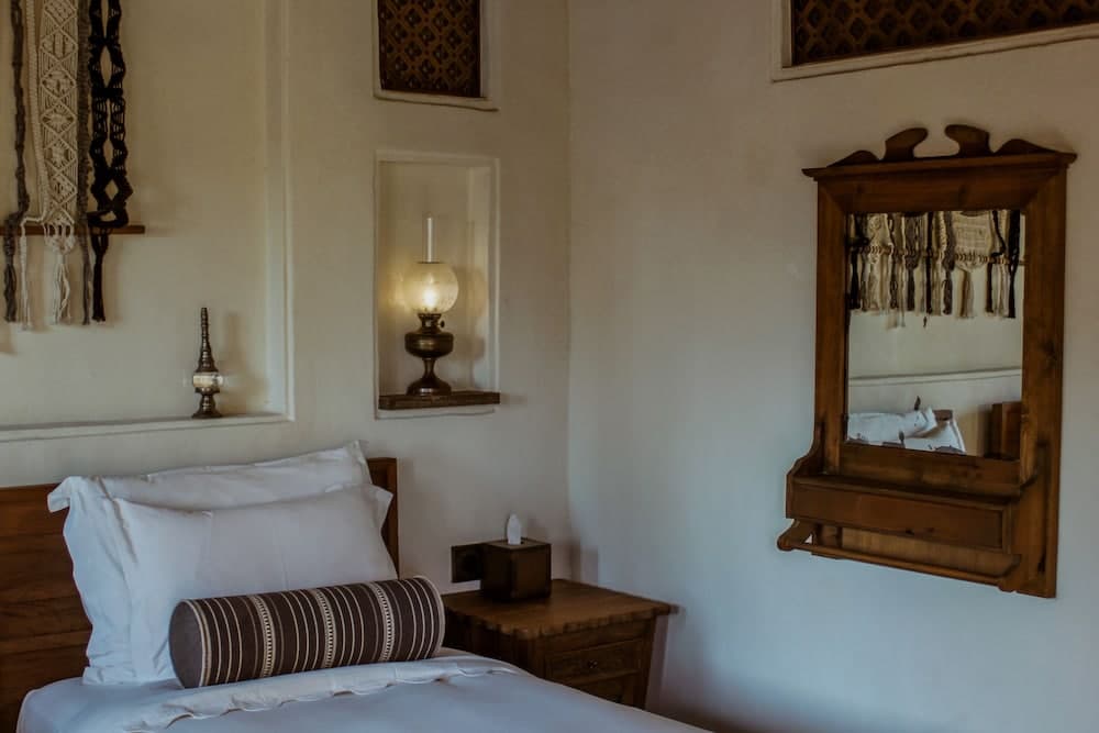 Al Seef Heritage Hotel Dubai, Curio Collection by Hilton — 7