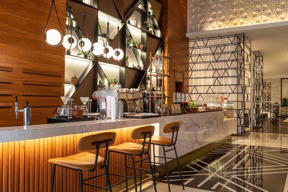 Sheraton Grand Hotel, Dubai — 6