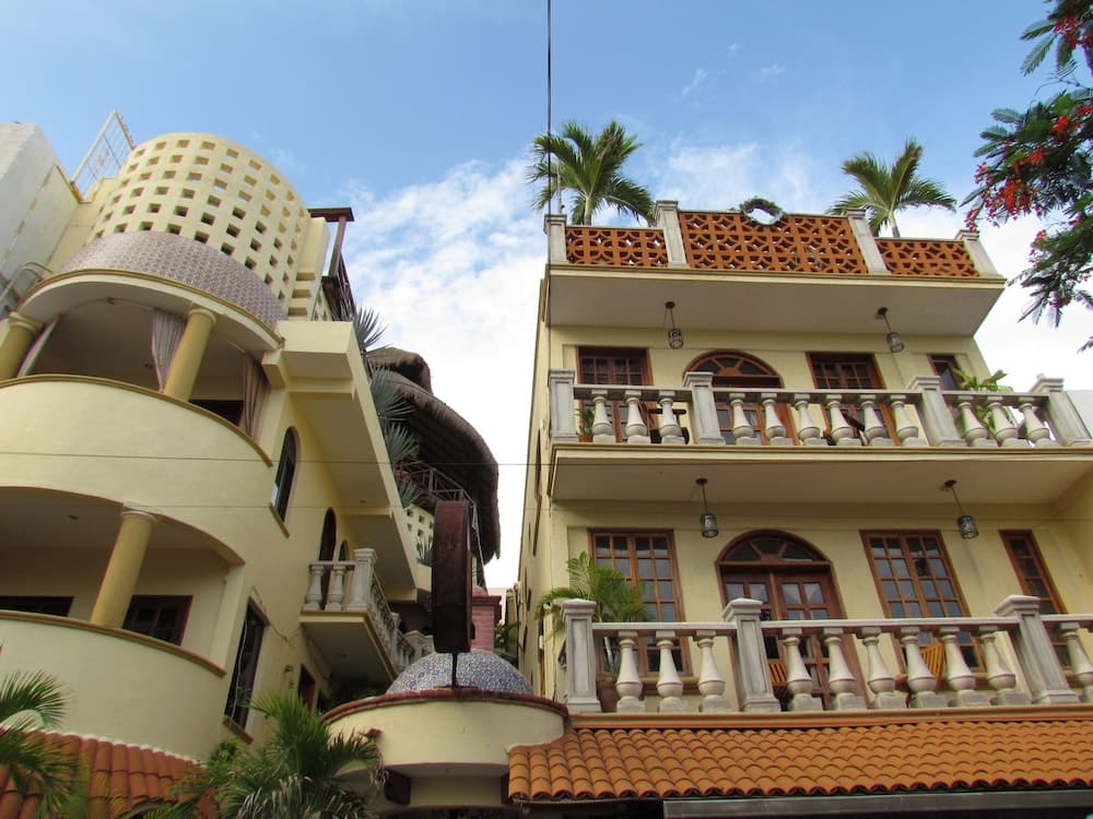 Hotel Cielo — 26