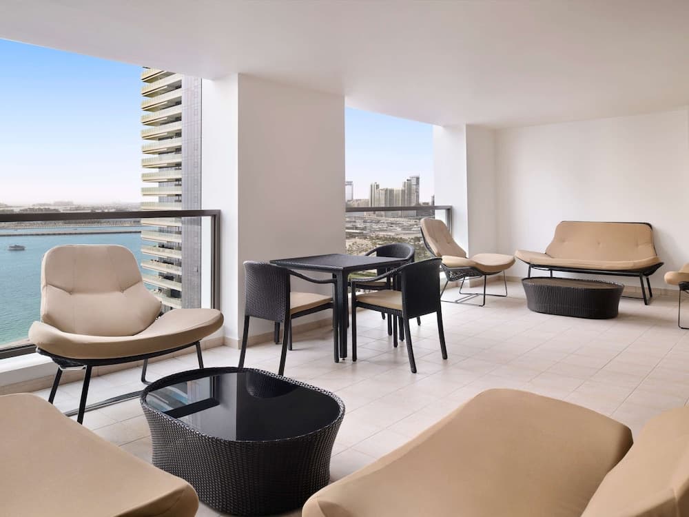 Mövenpick Hotel Jumeirah Beach — 16