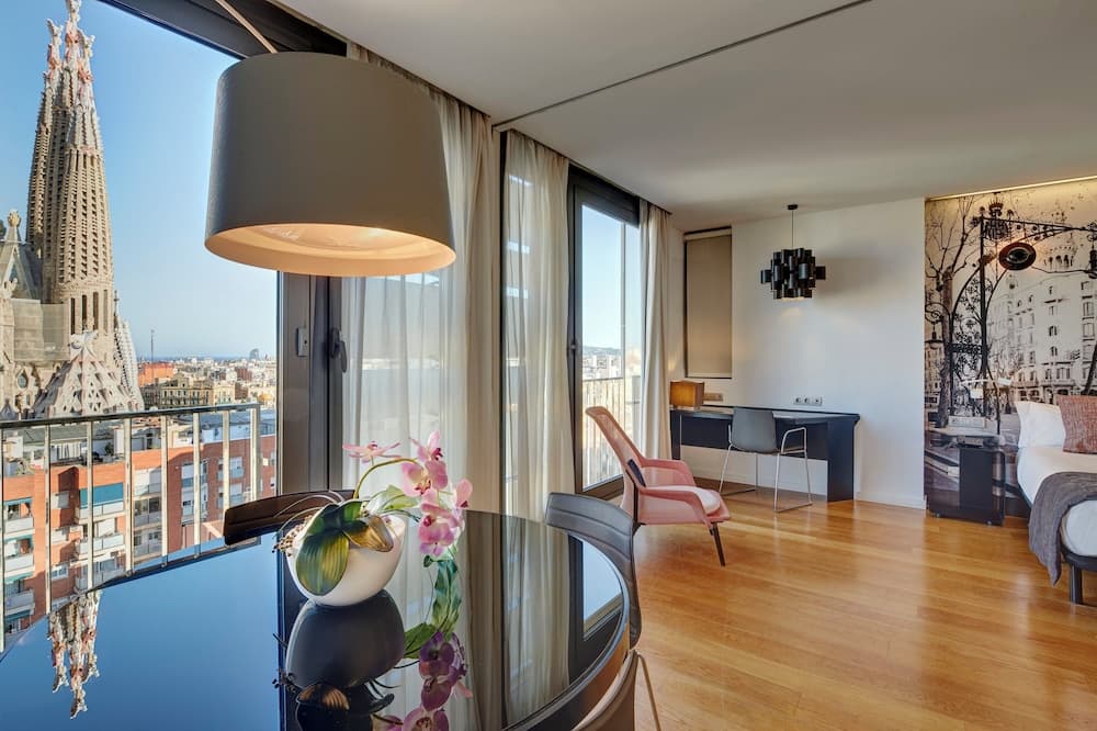 Sercotel Rosellon — 24