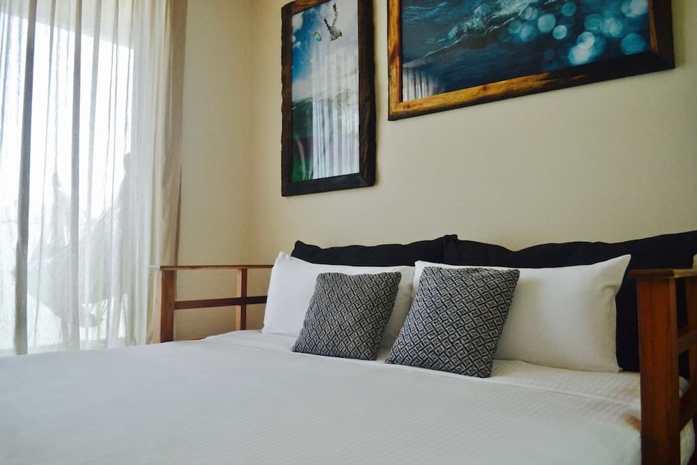 Newport House Playa Hotel Boutique — 17