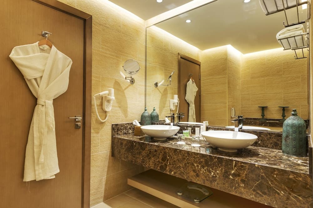 Royal Central Hotel and Resort – The Palm — 26