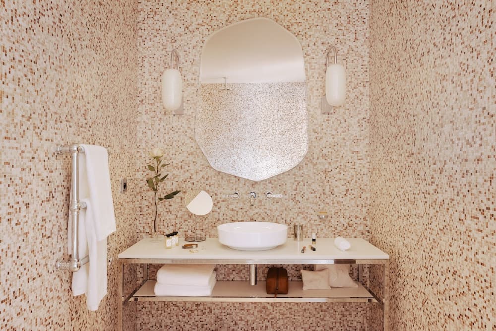 Hôtel Madame Rêve — 11