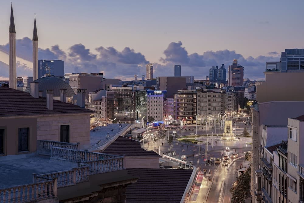 AKKA Lush Hotel Taksim — 17