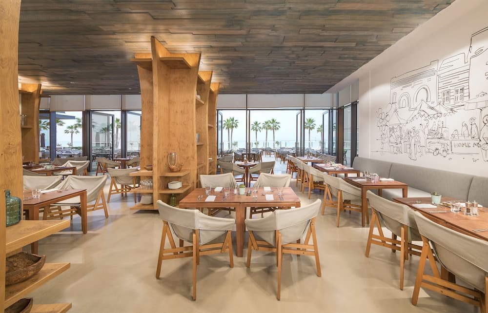Nikki Beach Resort & Spa Dubai — 12