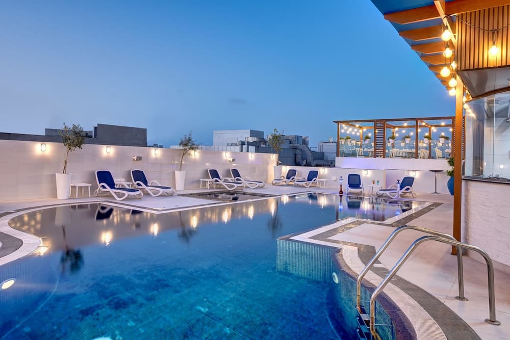 Donatello Hotel — 13