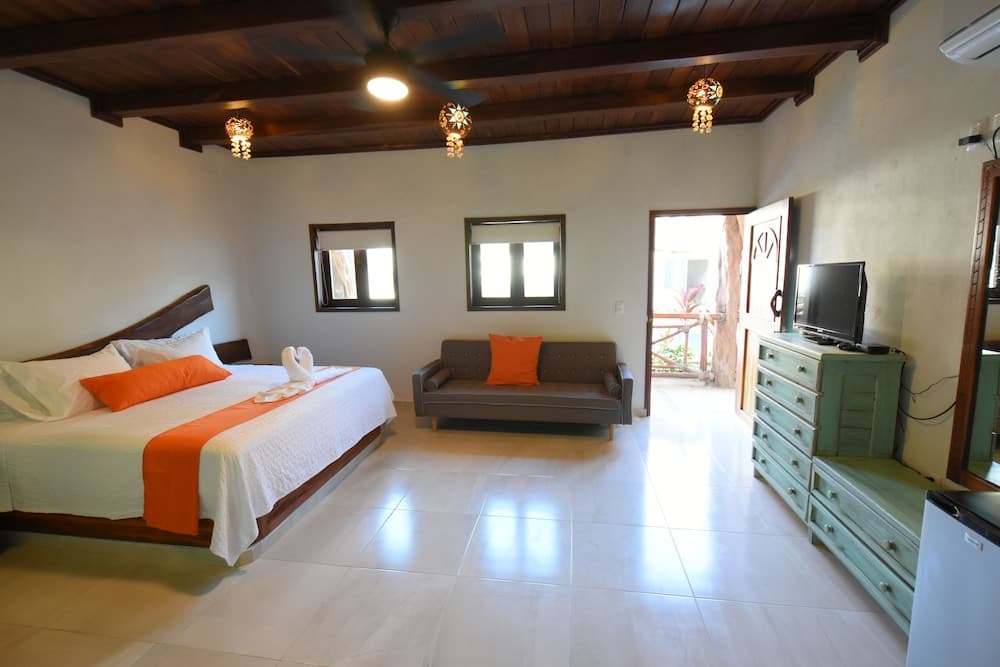Hotel Hacienda Dos Ojos — 3