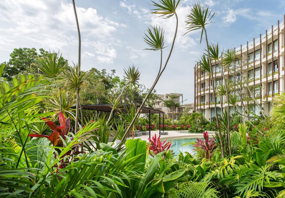 Mistiq Gardens — 21