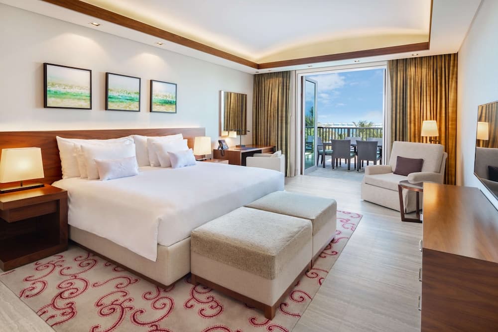 JA Palm Tree Court, Dubai — 21