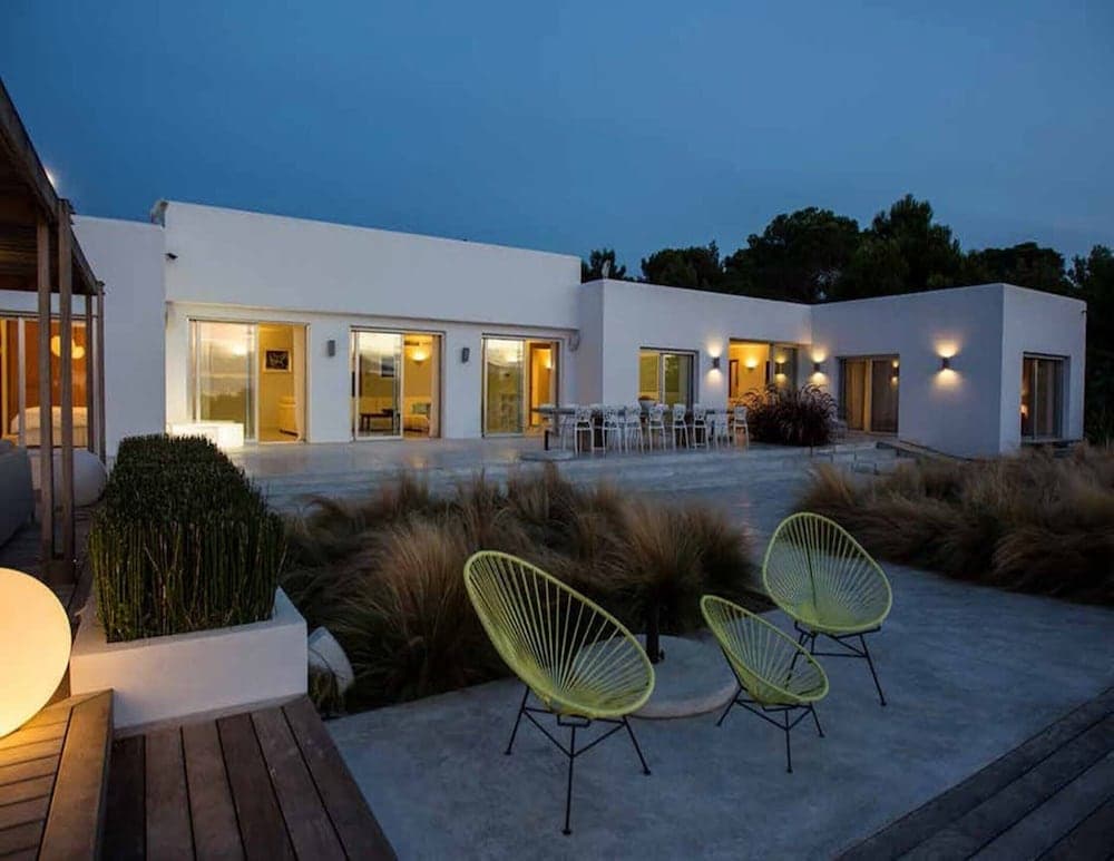 Wundervolle Villa Mit Blick — 18