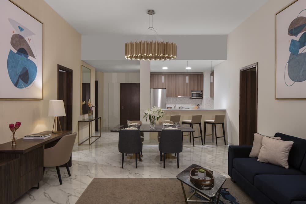 Avani+ Palm View Dubai Hotel & Suites — 25