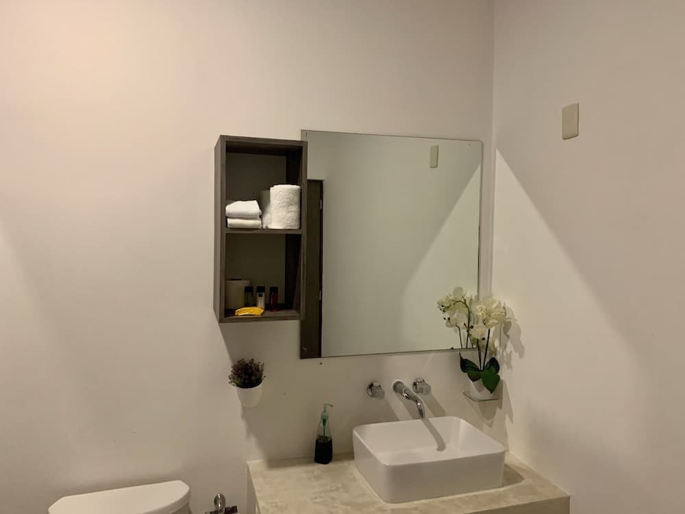 SILVERSANDS Hotel Boutique - 5Th Ave — 20