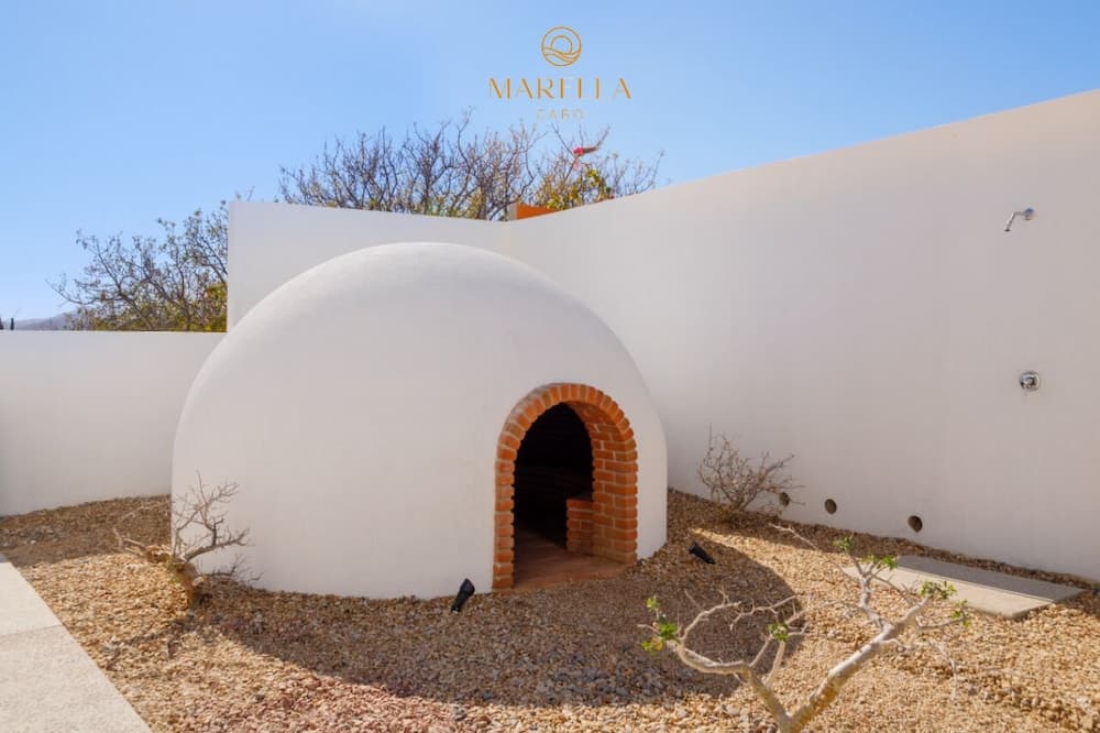Marella Cabo — 24