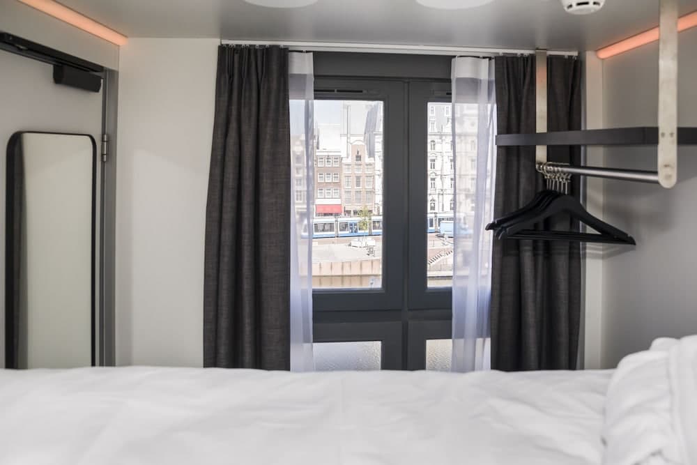 Dieses Hostel — 22