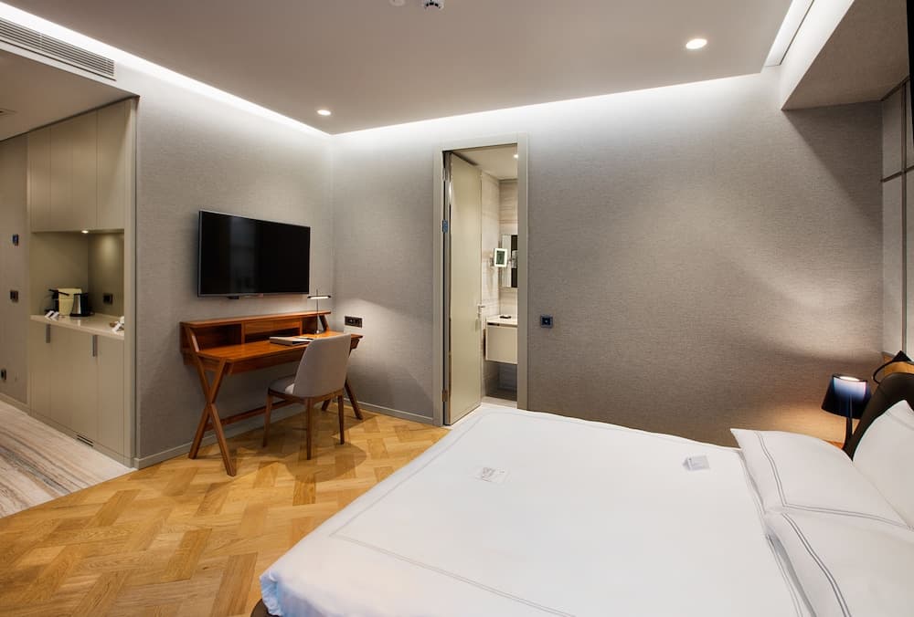 Fer Hotel — 7