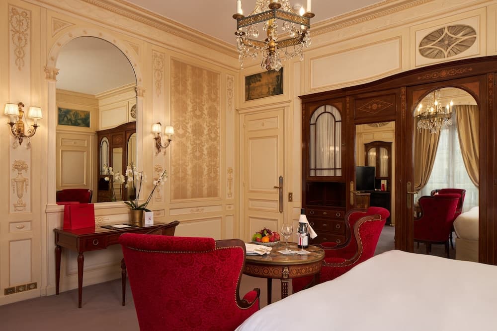 Hotel Raphael — 23