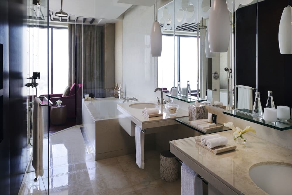 The H Dubai — 28