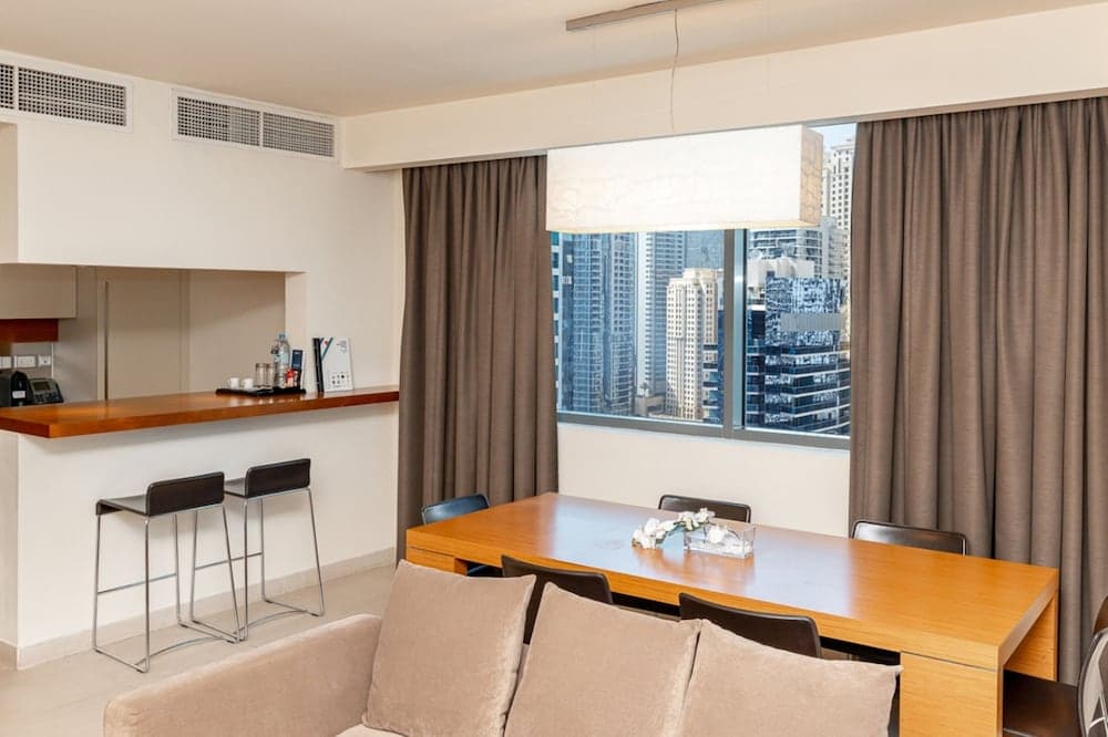 Radisson Blu Residence, Dubai Marina — 7