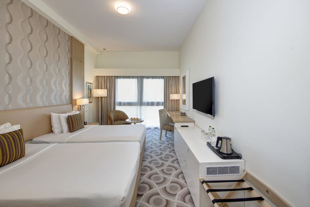 Metropolitan Hotel Dubai — 7
