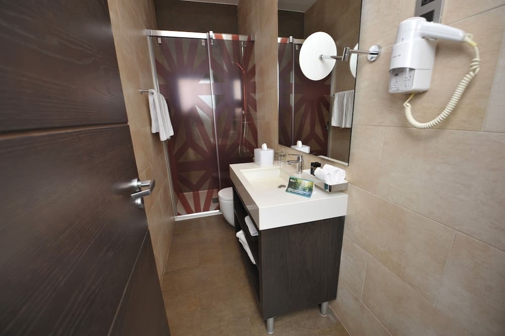Hotel Indigo Barcelona - Plaza Catalunya by IHG — 4