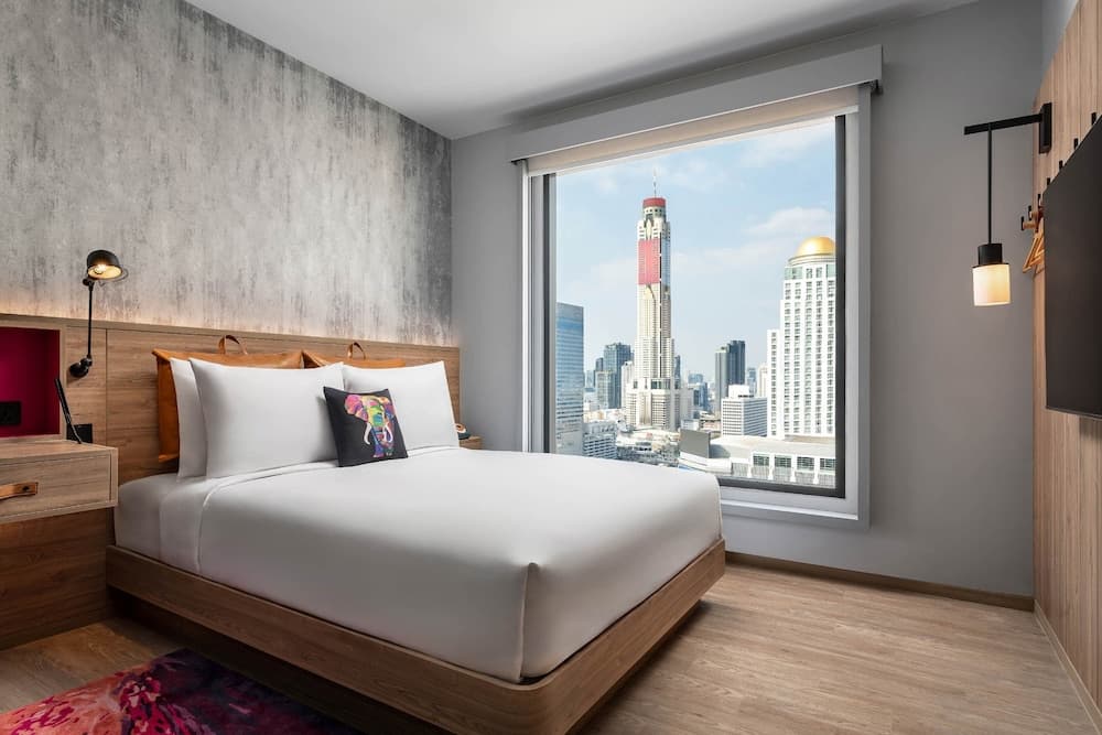 Moxy Bangkok Ratchaprasong — 23