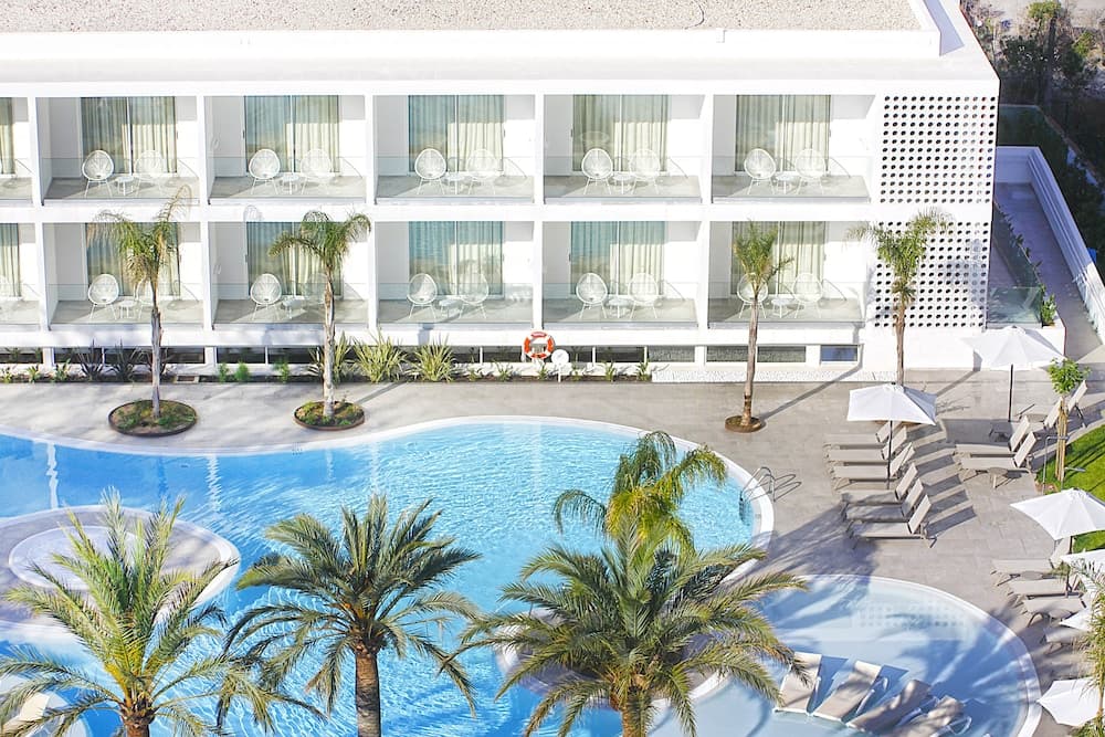 BG Hotel Caballero — 7