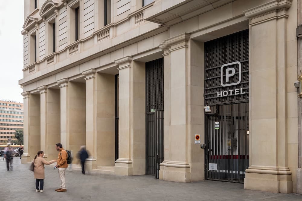 Bless Hotel Barcelona — 7