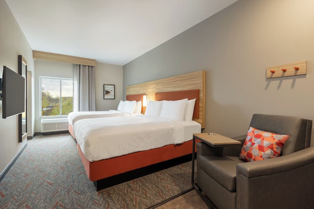 Candlewood Suiten Miami Doral by IHG — 4