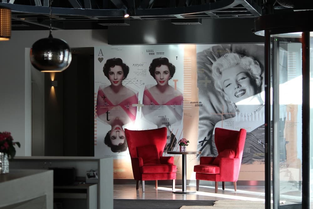 Hotel Star Inn Lisbon Aeroporto — 19