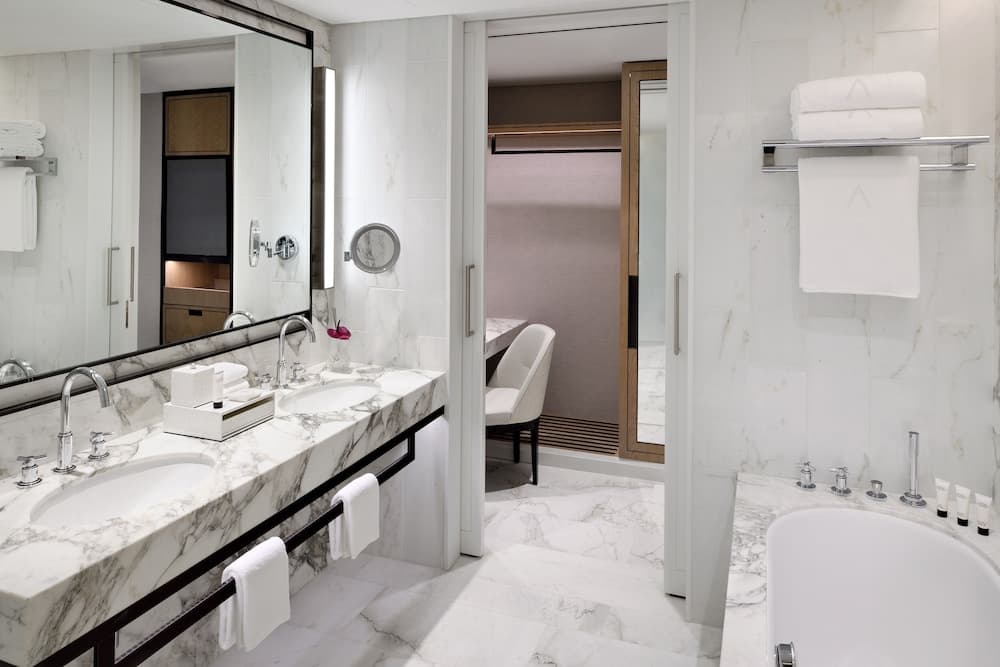 Address Downtown — 21