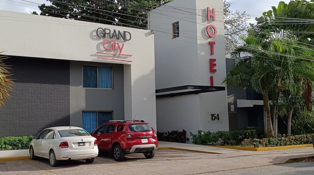 Grand City Hotel - Cerca del mercado 28 — 1