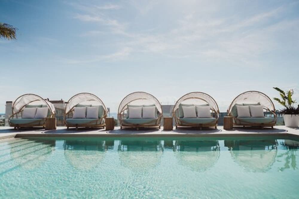CALIXTA Hotel — 1