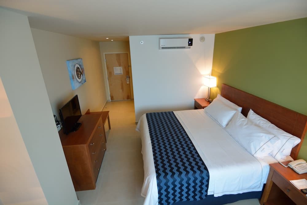 Holiday Inn Express Cabo San Lucas by IHG — 28