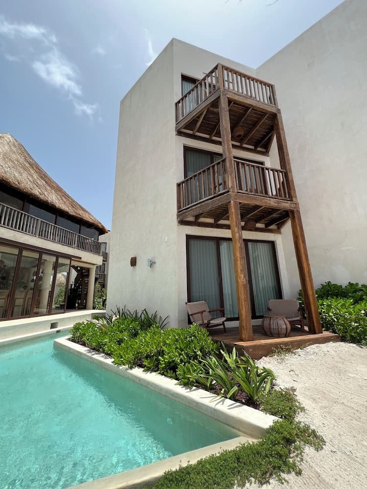 Nerea Tulum — 19