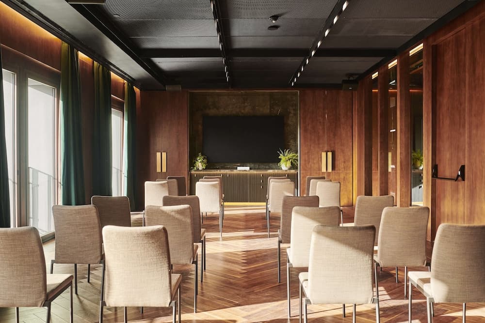 Thompson Madrid, by Hyatt — 20