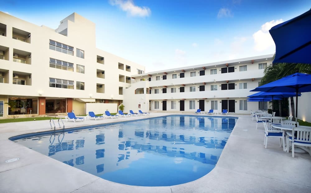 Hotel Bonampak — 1