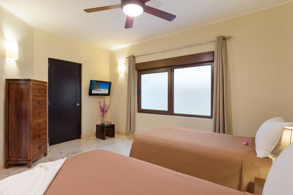 El Taj Oceanfront & Beachside Hotel Condominio — 20