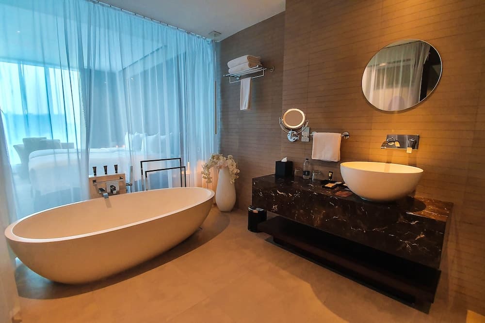 The Canvas Dubai - MGallery Hotel Collection — 17