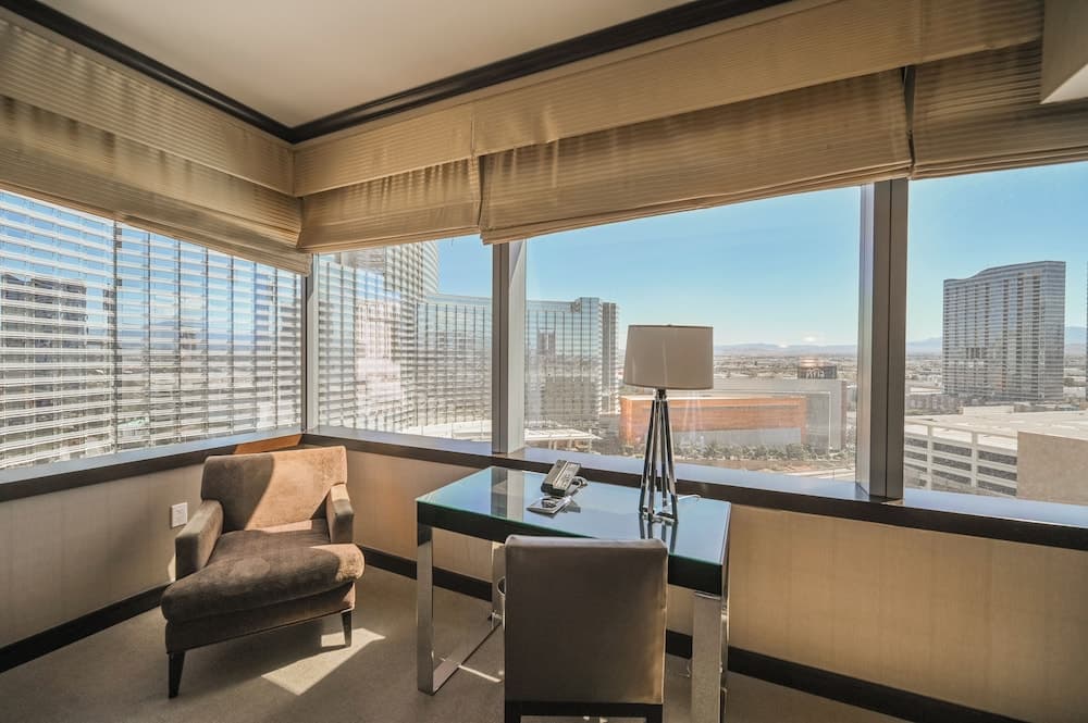 StripViewSuites im Vdara — 4