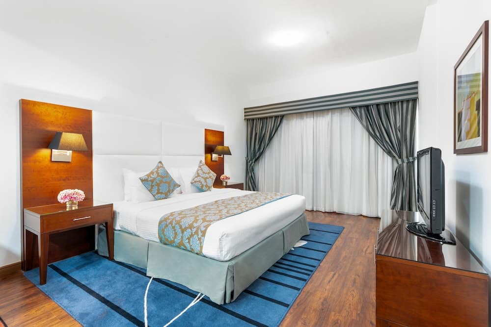 Hotel y Residencias Golden Sands — 8