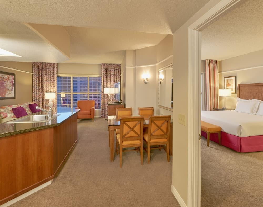 Hilton Grand Vacations Club Flamingo Las Vegas — 10