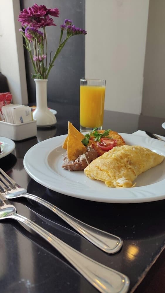 Hotel Roosevelt Condesa — 9