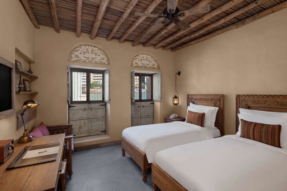 Al Seef Heritage Hotel Dubai, Curio Collection by Hilton — 13